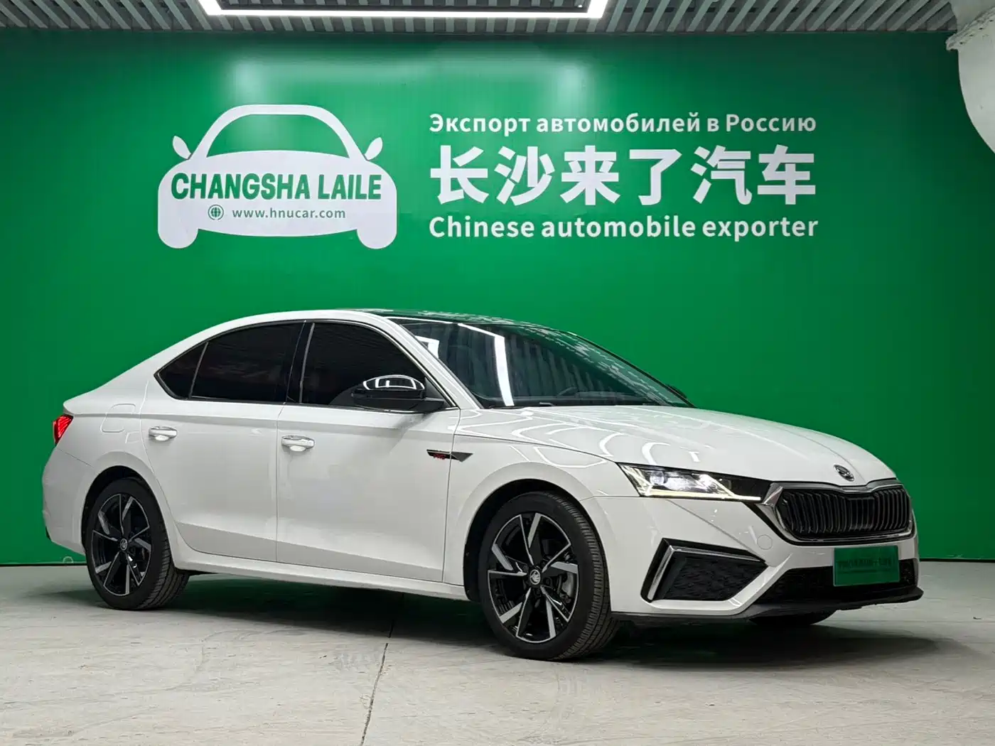 Škoda Octavia 2022 PRO TSI280 Luxury Edition фото 3