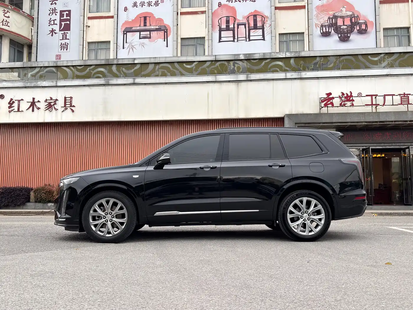 Cadillac XT6 2020 28T 6-Seater 4WD Leading Sport Model фото 5
