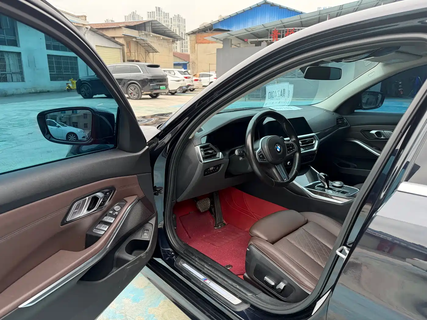 BMW 3 Series 2022 325Li M Sport Package фото 9