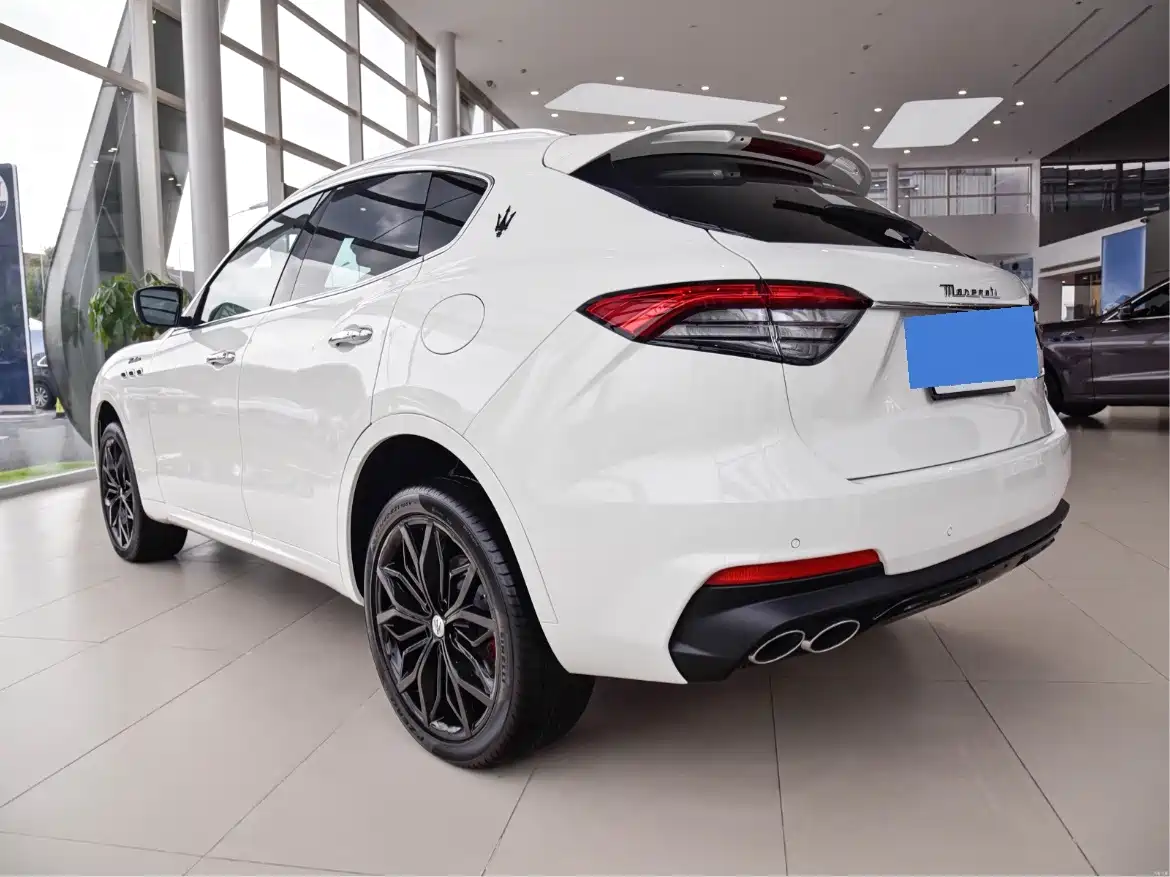 Maserati Levante 2026 2024 2.0T GT Ultima