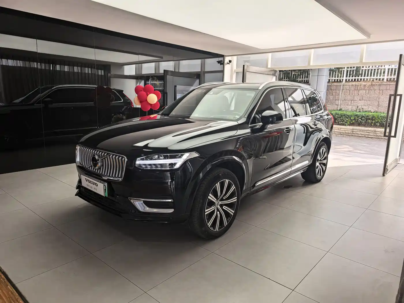 VOLVO XC90 PLUG-IN HYBRID