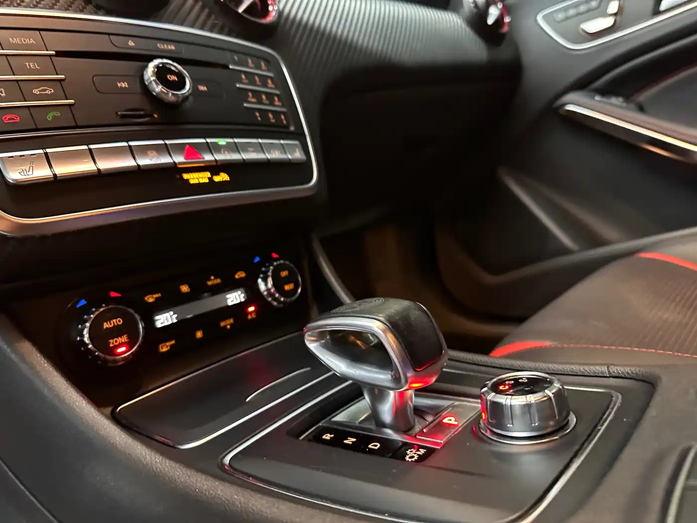 Mercedes-Benz A-Class AMG (Import) 2017 Facelift AMG A 45 4MATIC фото 8