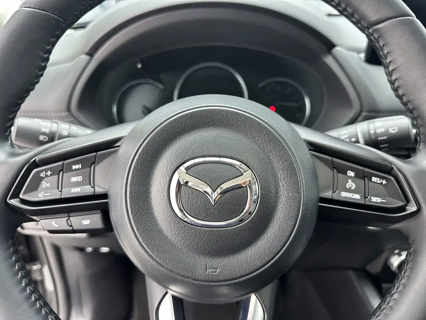 Фото 14 - Mazda CX-5