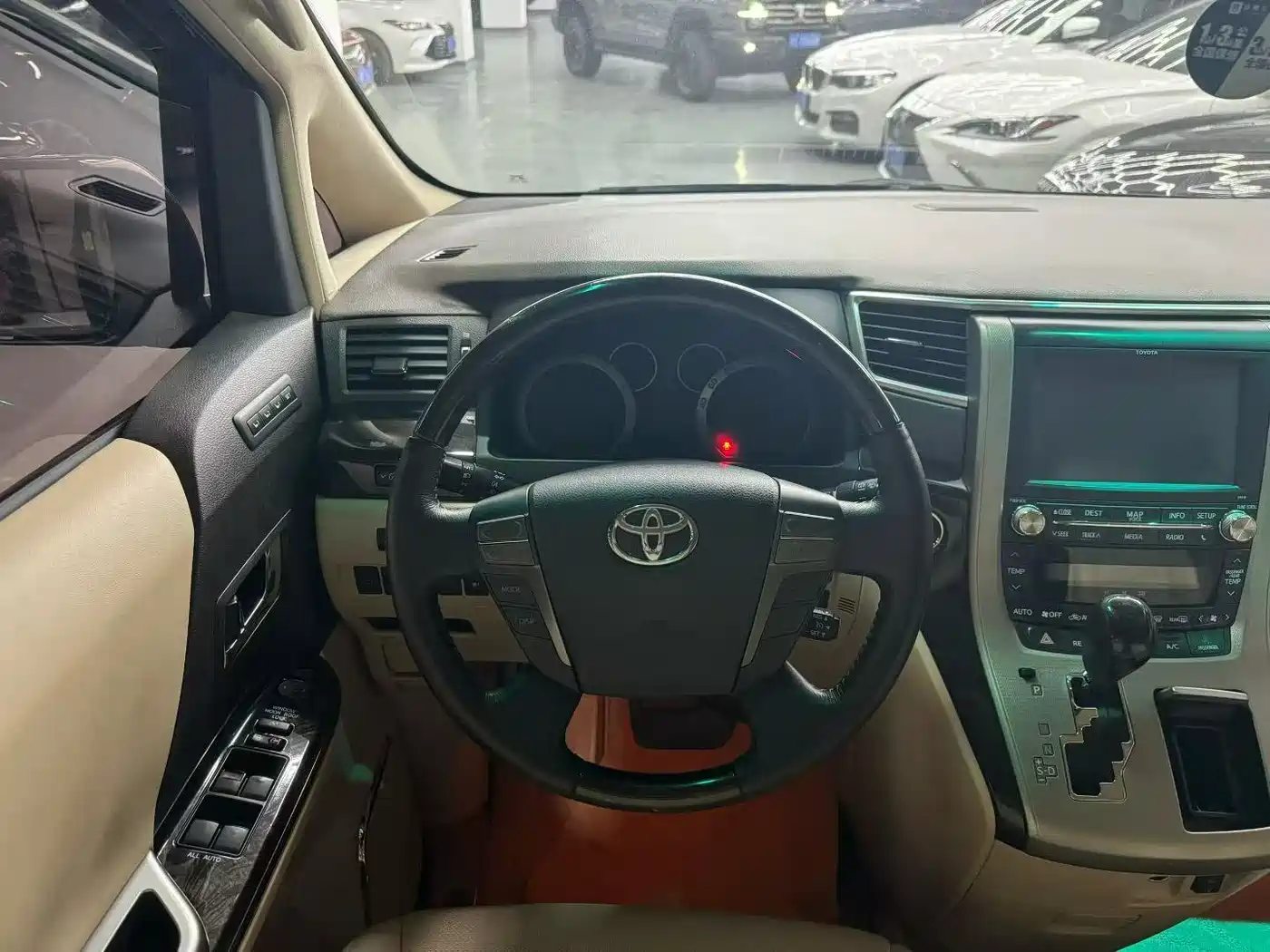 Toyota Alphard 2012 3.5L Luxury Edition фото 5