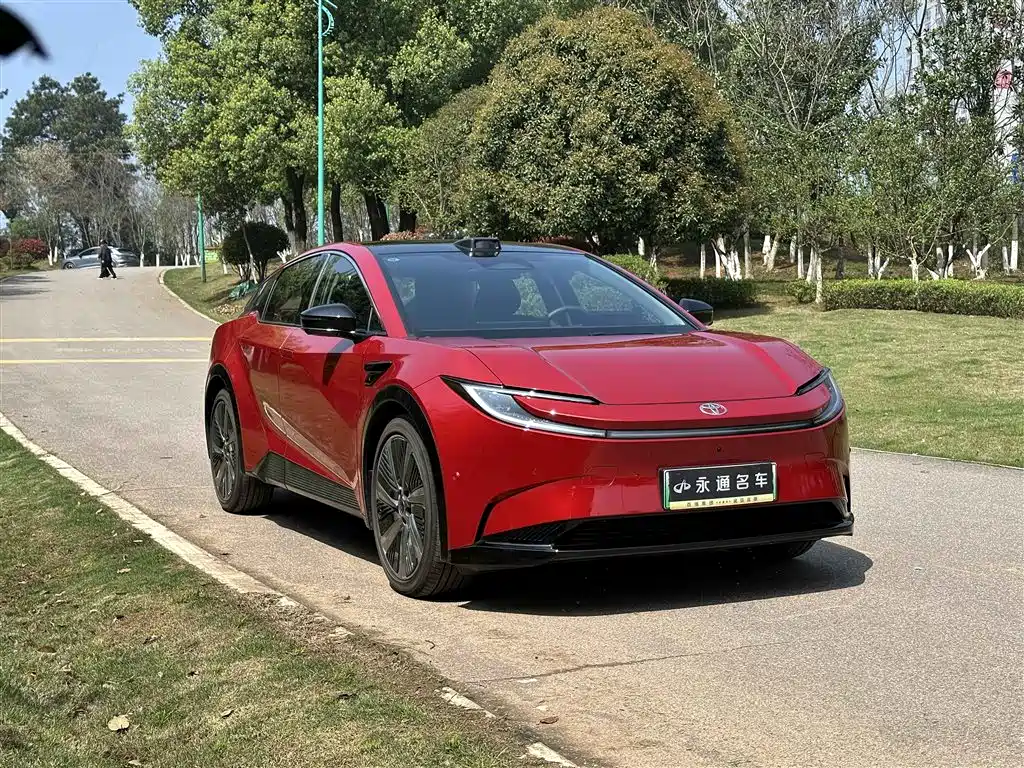 Toyota bZ5 2025 630 PRO Smart Drive Edition фото 3