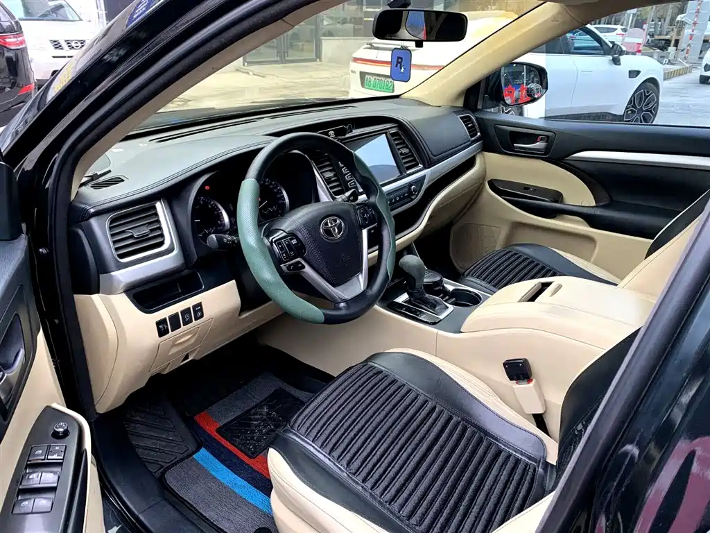 Toyota Highlander 2018 2.0T 2WD Elite 5-seater (China V) фото 5
