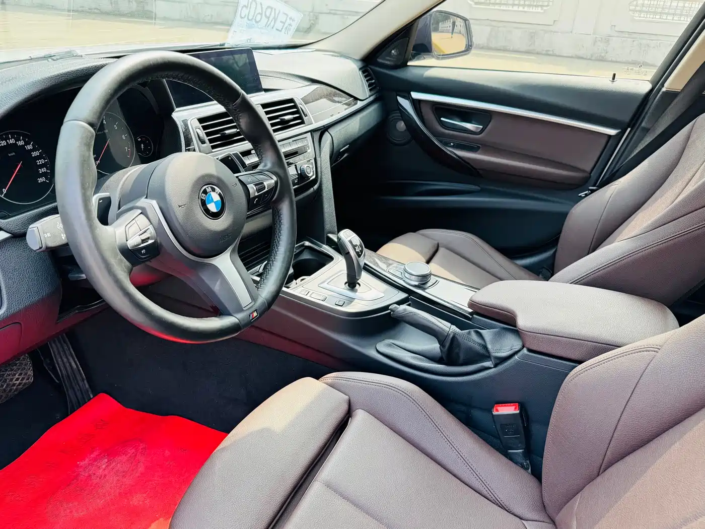 BMW 3 Series 2019 320Li M Sport Black Night Edition фото 5