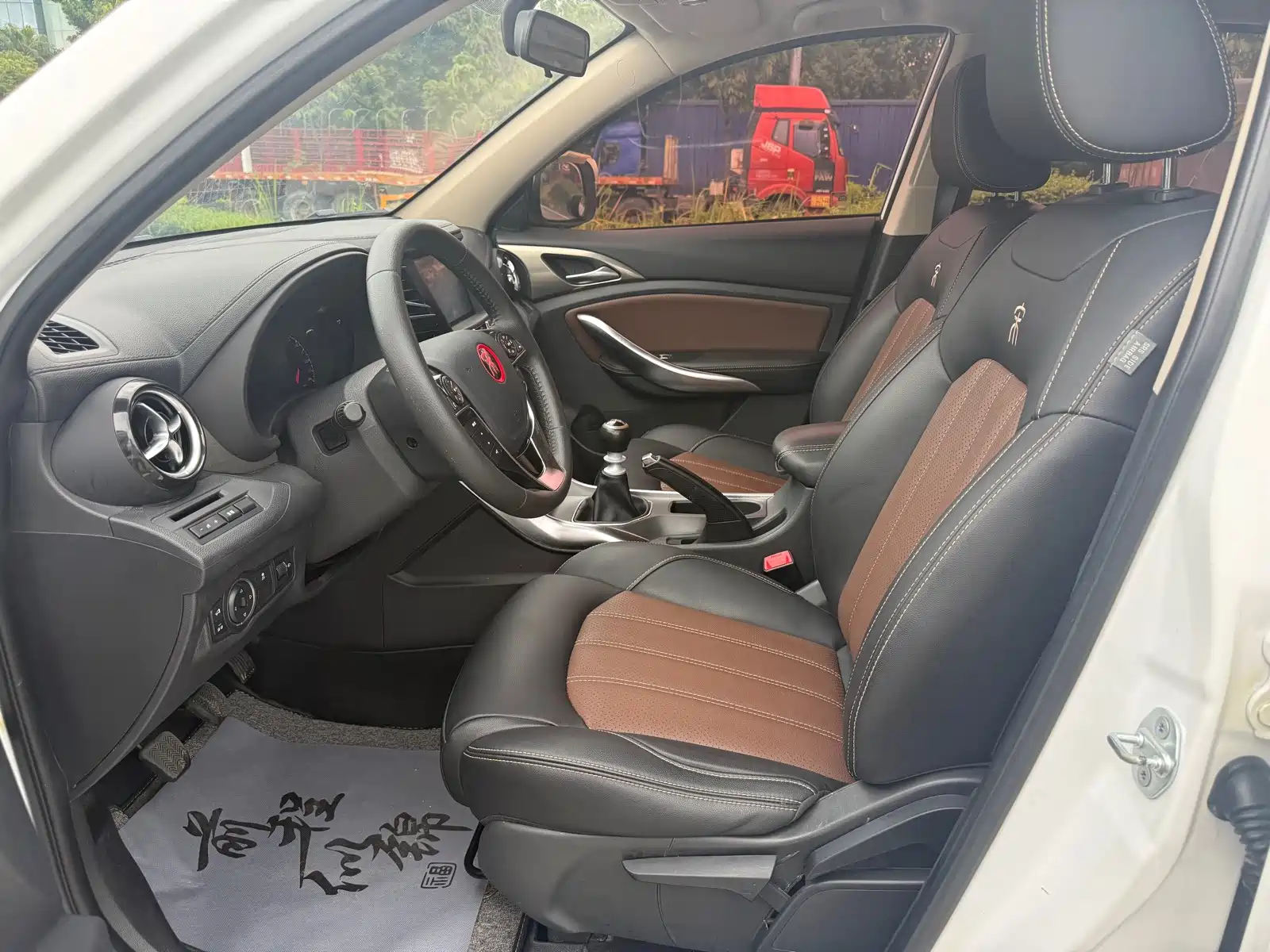 Фото 7 - BYD Song