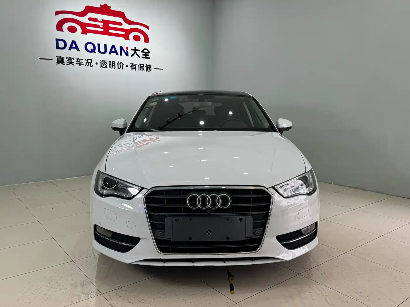Audi A3 2016 Sportback 35 TFSI Leadership фото 4