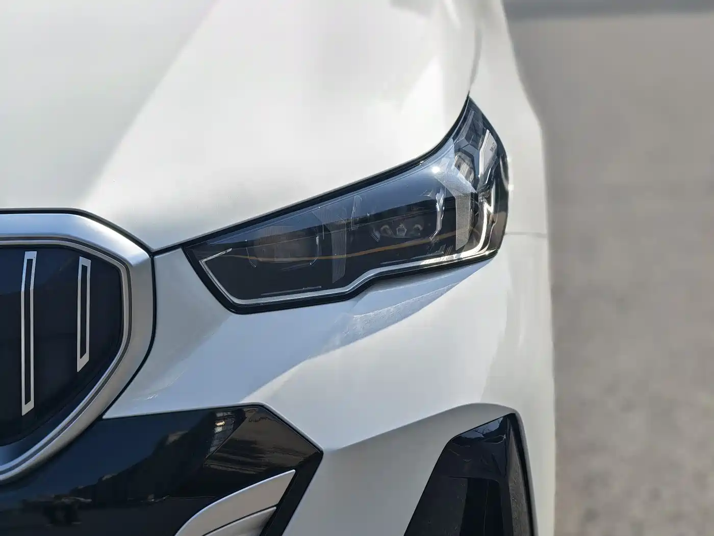 BMW 5 Series 2024 525Li M Sport Package фото 17