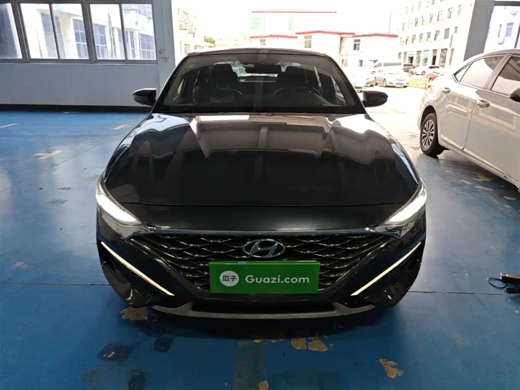 Hyundai Fista 2019 280TGDi Sport Edition China VI фото 3