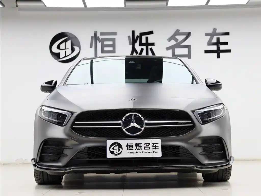 Mercedes-Benz A-Class AMG (Import) 2020 AMG A 35 4MATIC фото 28