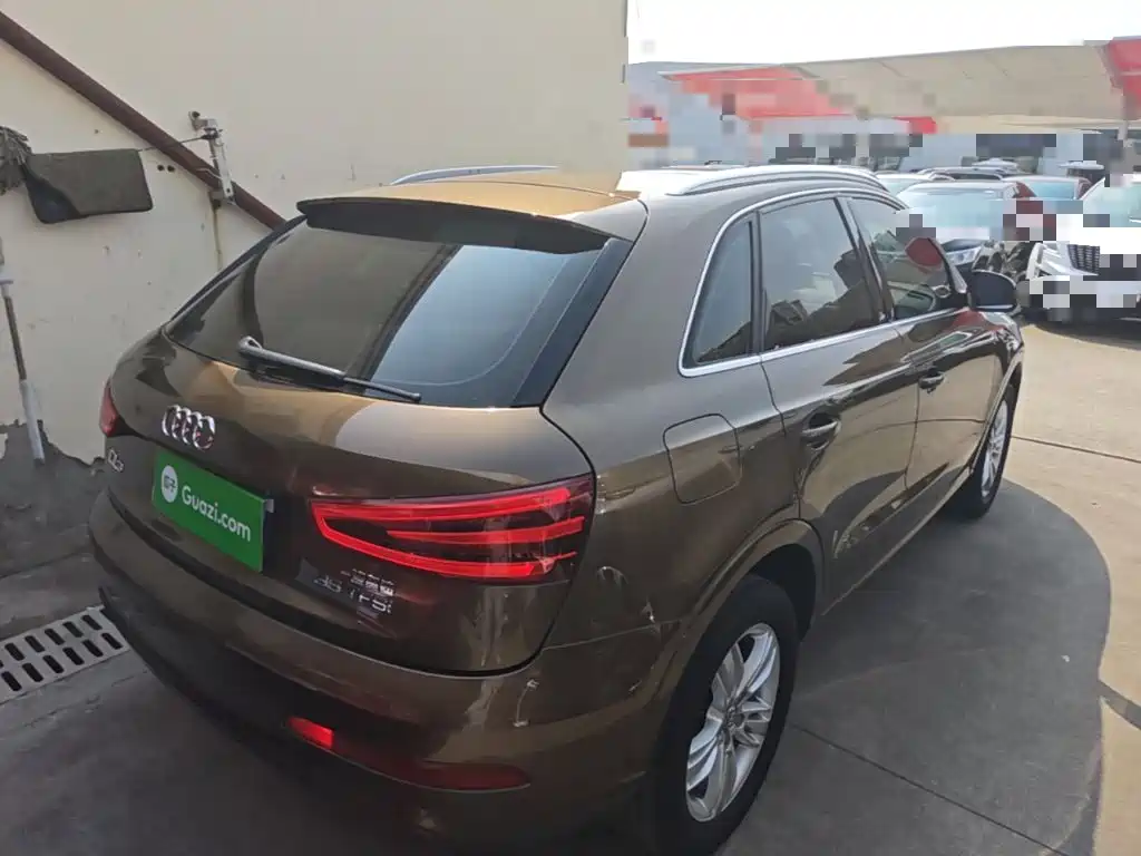 Фото 7 - Audi Q3