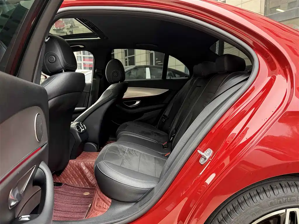 Mercedes-Benz E-Class 2017 E 200 Sport 4MATIC фото 13