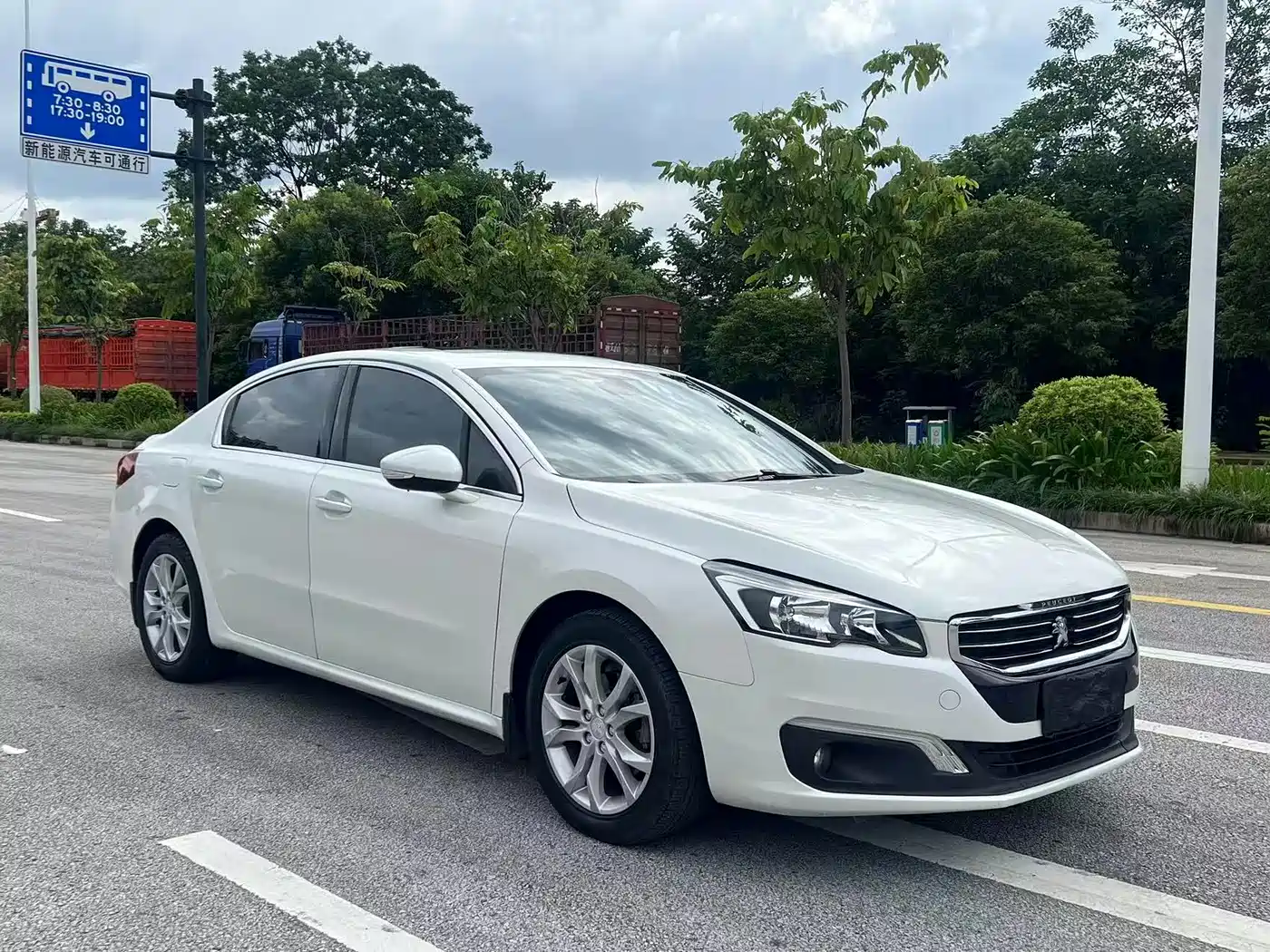 Peugeot 508 2016 2015 1.6THP Auto Excellence Edition