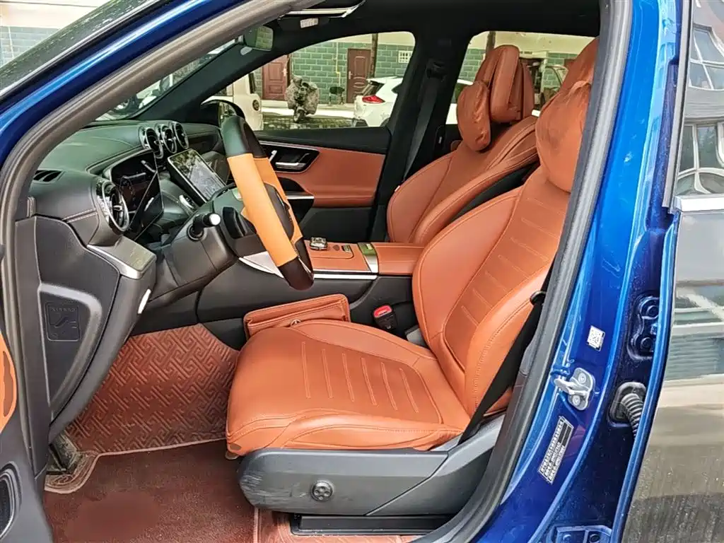 Mercedes-Benz GLC 2023 GLC 260 L 4MATIC Dynamic 7-Seater фото 15