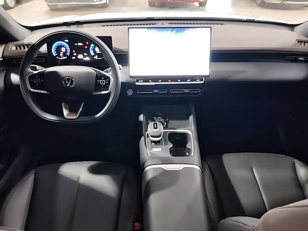 Changan Eado 2026 2025 Model Year Facelift 1.5T 500Bar Basic Edition