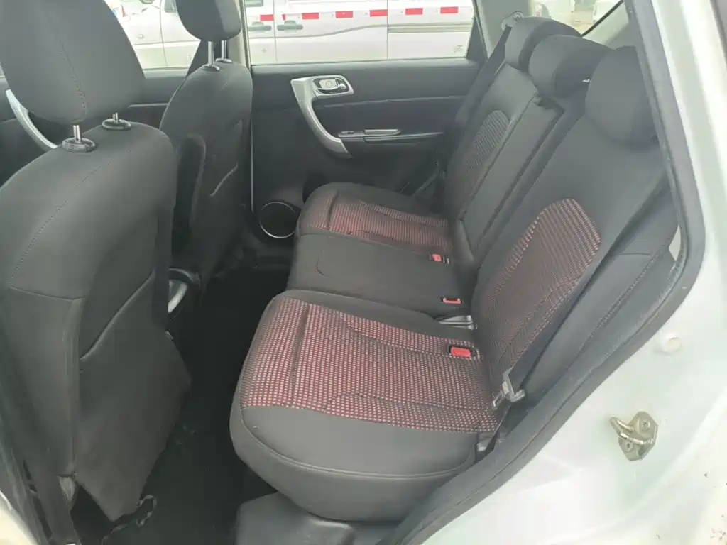 Photo 17 - Haval H6