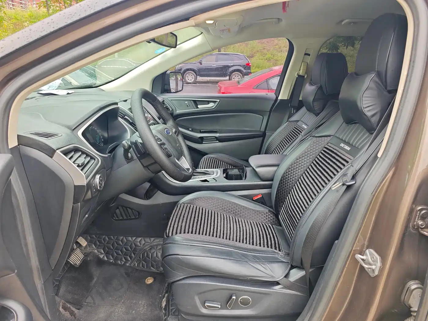 Фото 6 - Ford Edge