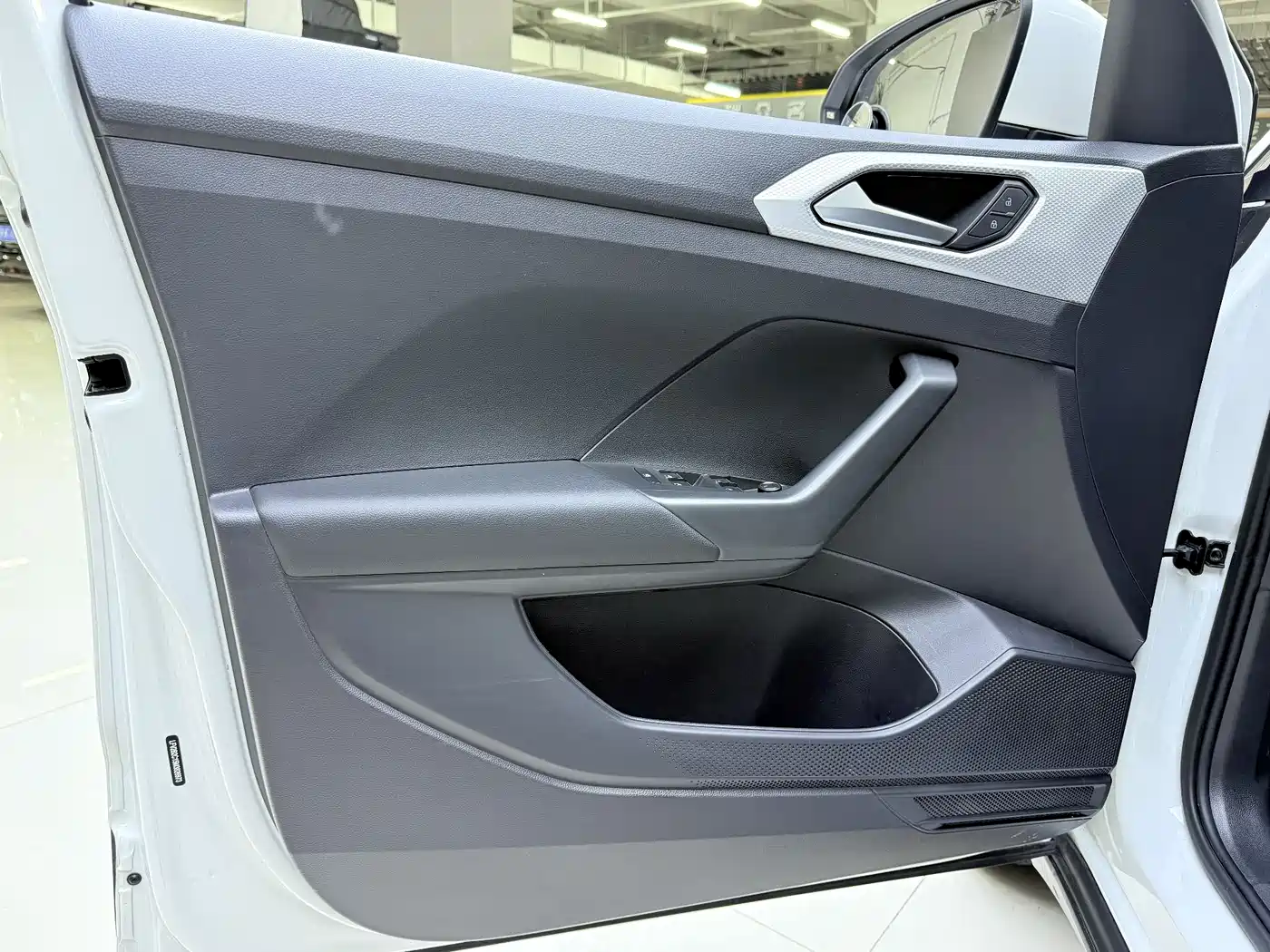 VOLKSWAGEN EXPLORING THE SHADOW