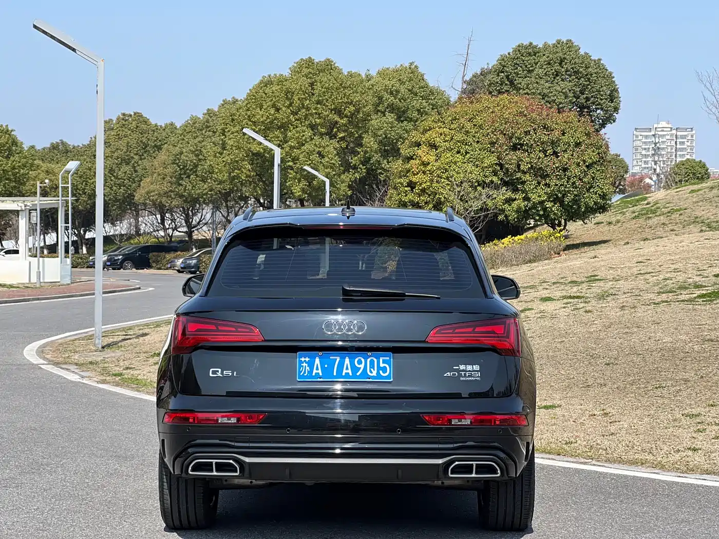 Audi Q5L 2024 Model 40 TFSI Luxury Dynamic фото 6