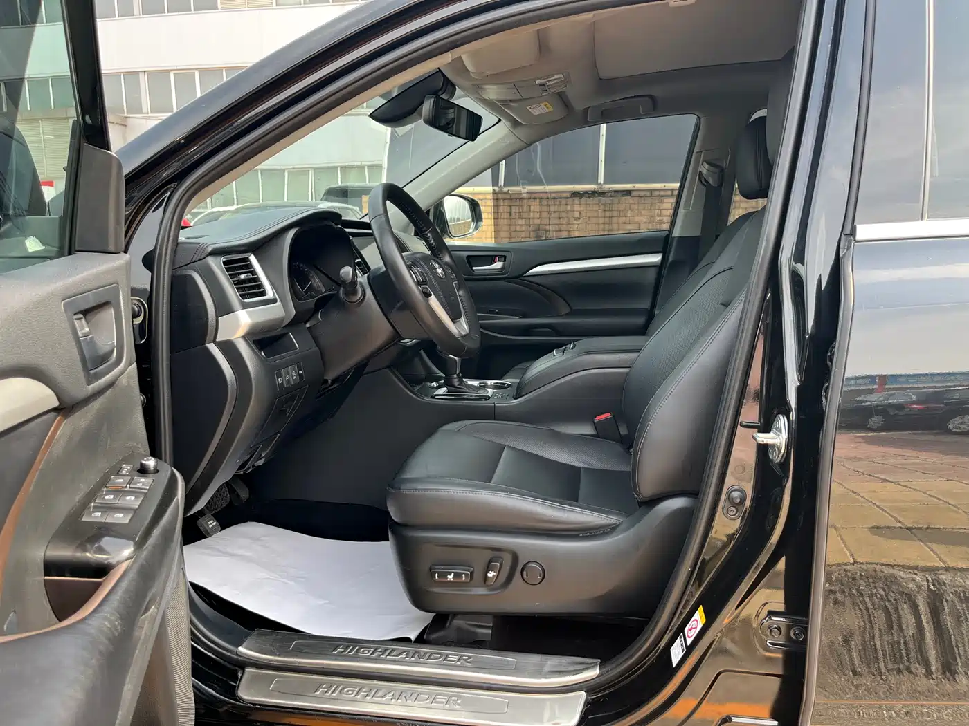 Toyota Highlander 2018 2.0T 4WD Premium 7-seater China VI фото 7