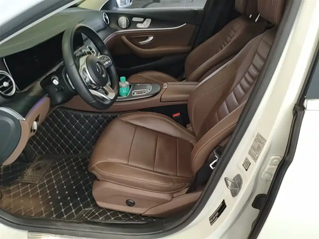 Mercedes-Benz E-Class 2019 E 300 L Sport Luxury фото 15