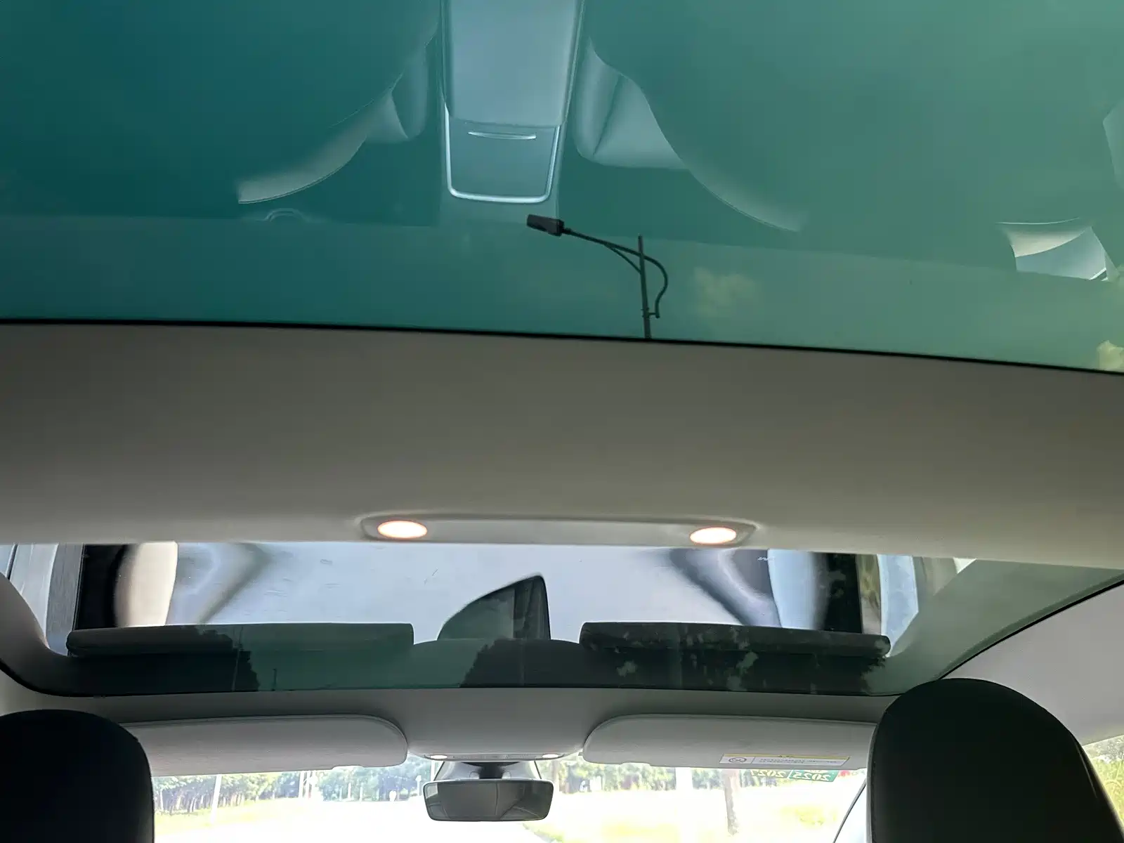Фото 18 - Tesla Model 3