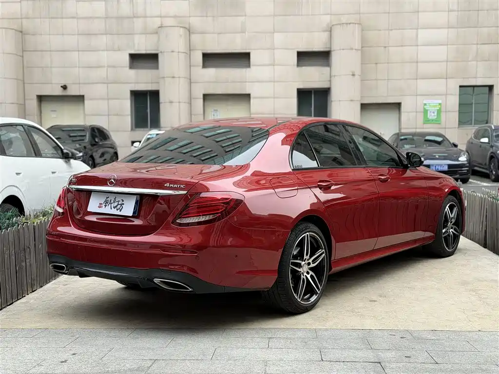 Mercedes-Benz E-Class 2017 E 200 Sport 4MATIC фото 4
