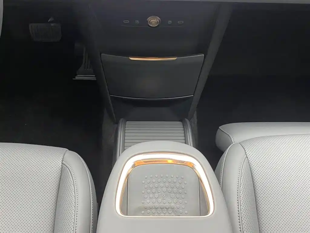 ZEEKR X 2024 2025 Four-Seat Rear-Wheel Drive Magic Cube Edition