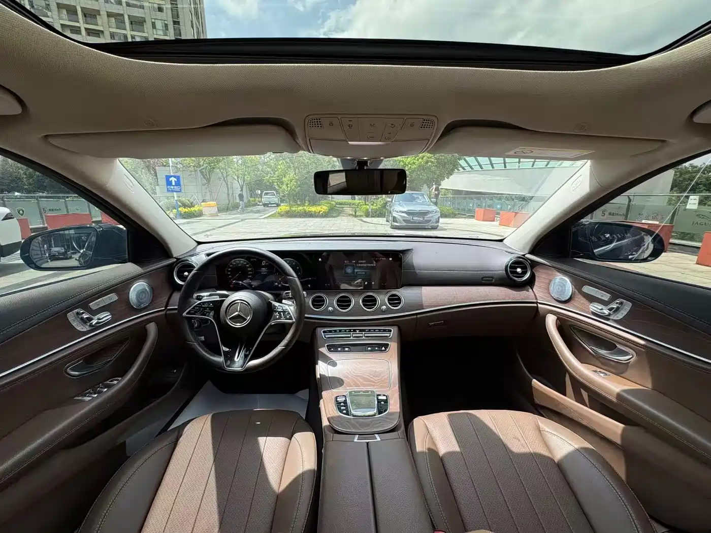 Mercedes-Benz E-Class 2021 E 300 L Fashion фото 9