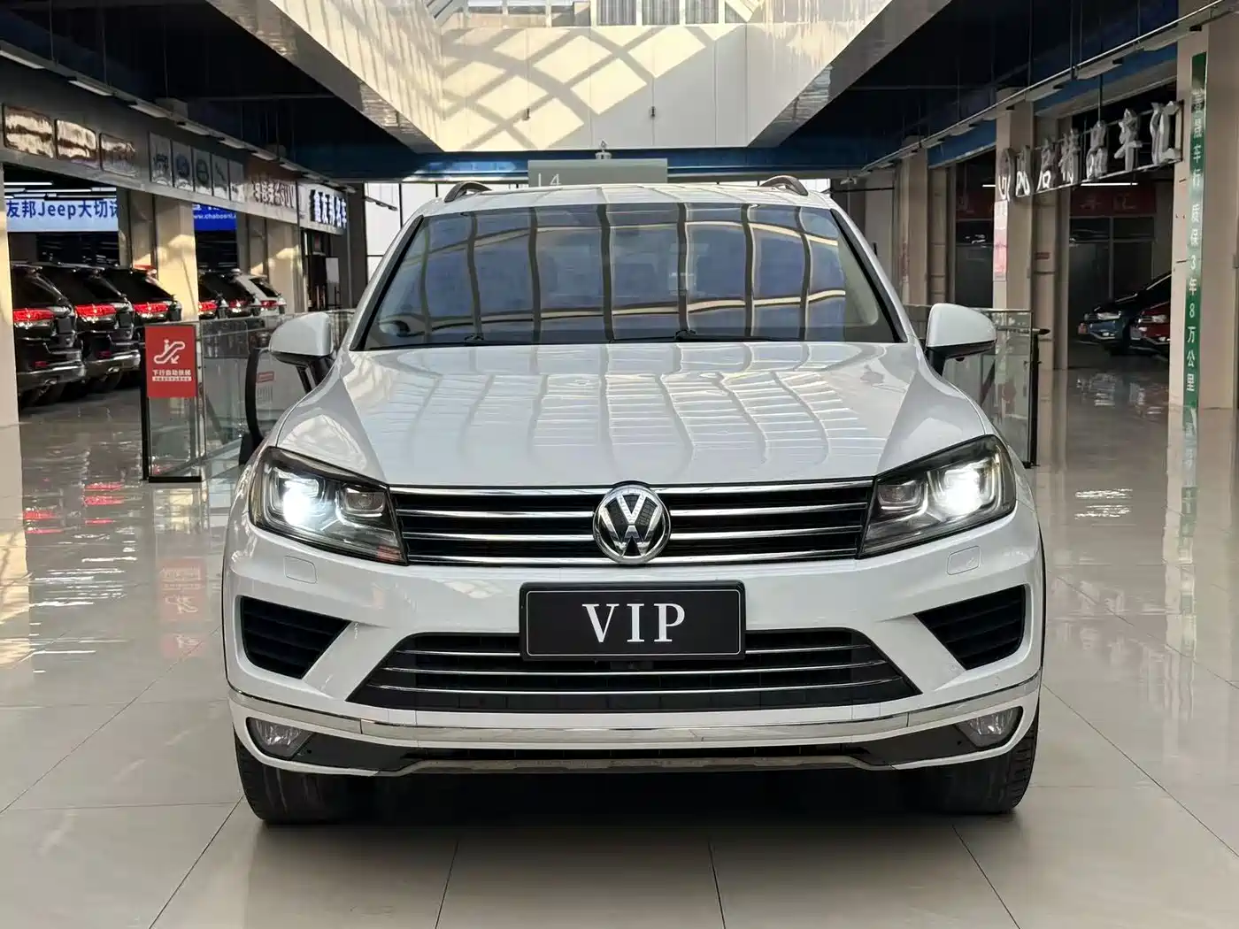 Volkswagen Touareg 2015 3.0TSI Standard Edition фото 2