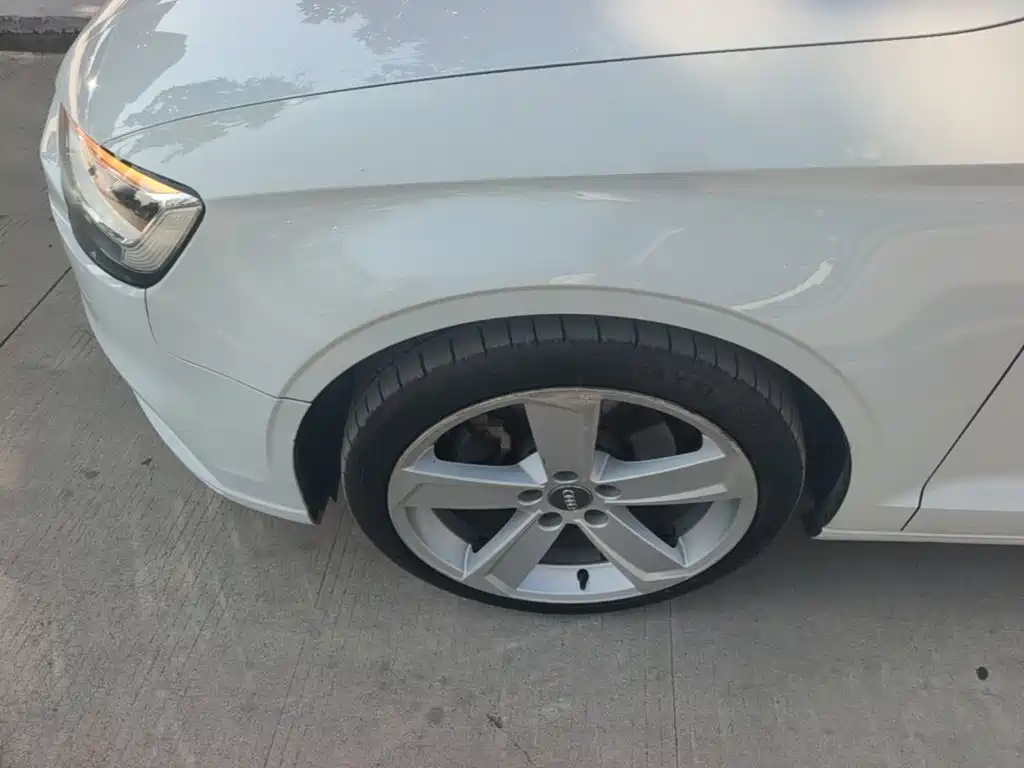 Фото 23 - Audi A3