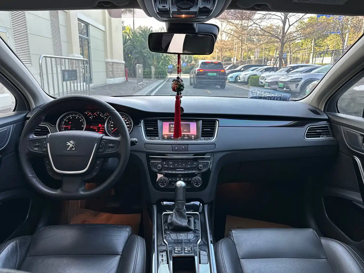 Peugeot 508 2015 1.6THP Auto Excellence Edition фото 10