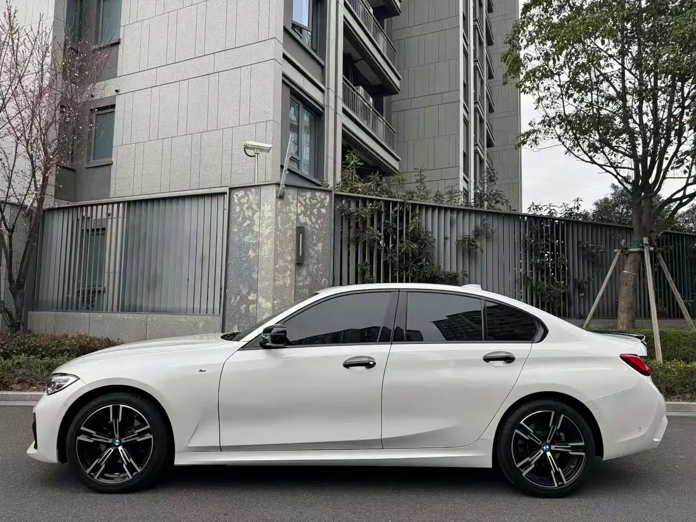 BMW 3 Series 2022 325Li M Sport Package фото 11