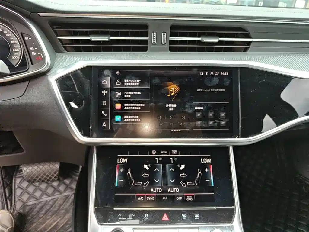 Audi A6L 2023 45 TFSI Premium Selection Dynamic фото 13