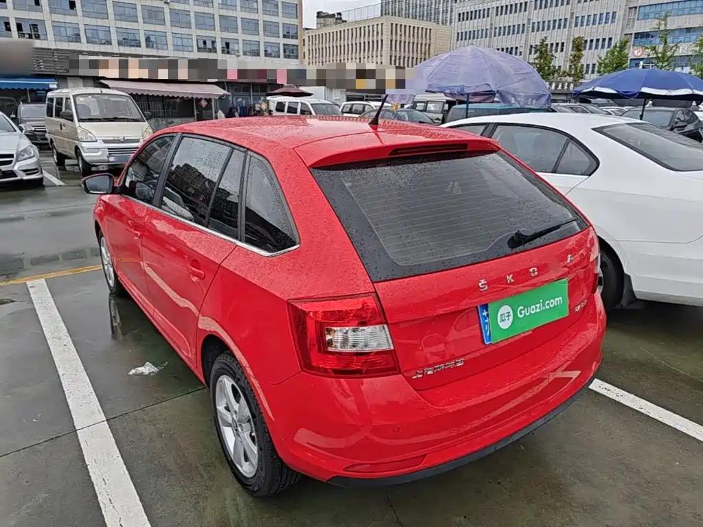 Photo 5 - Škoda Skoda Rapid Spaceback