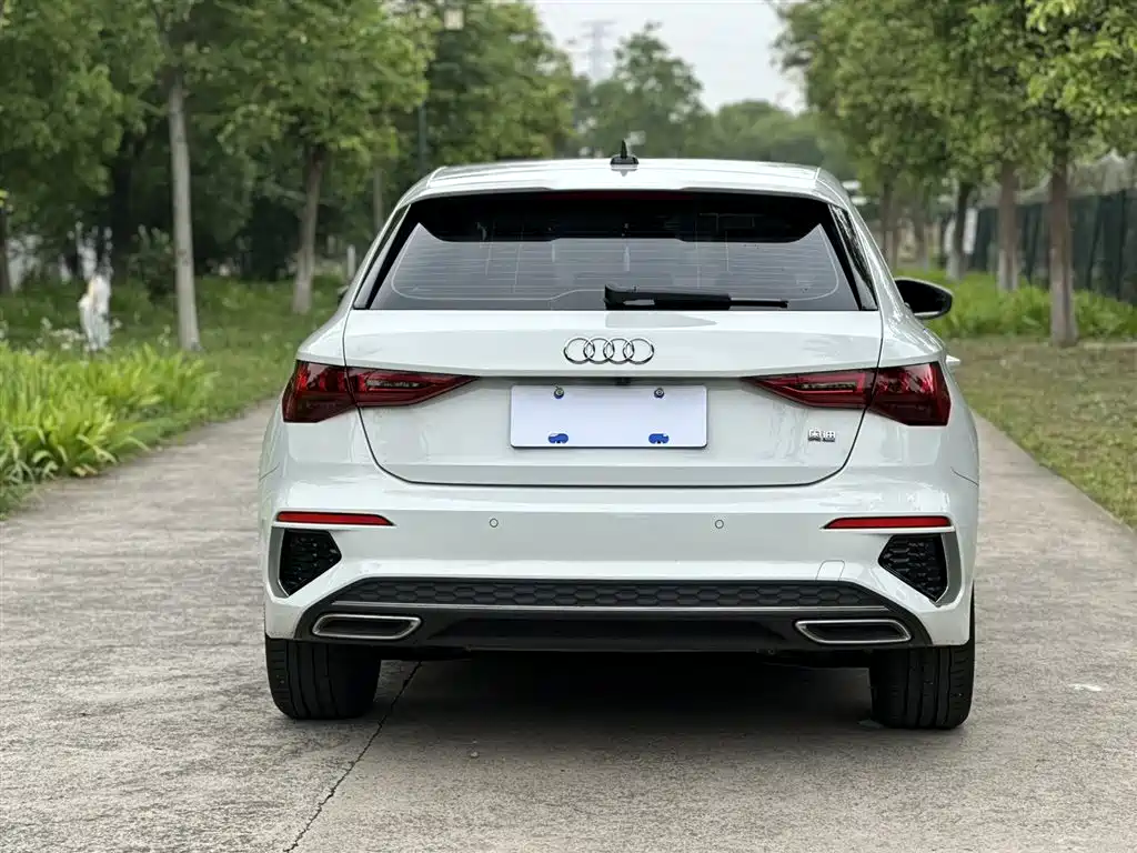 Audi A3 2024 Model Sportback 35 TFSI Fashion Sport фото 5
