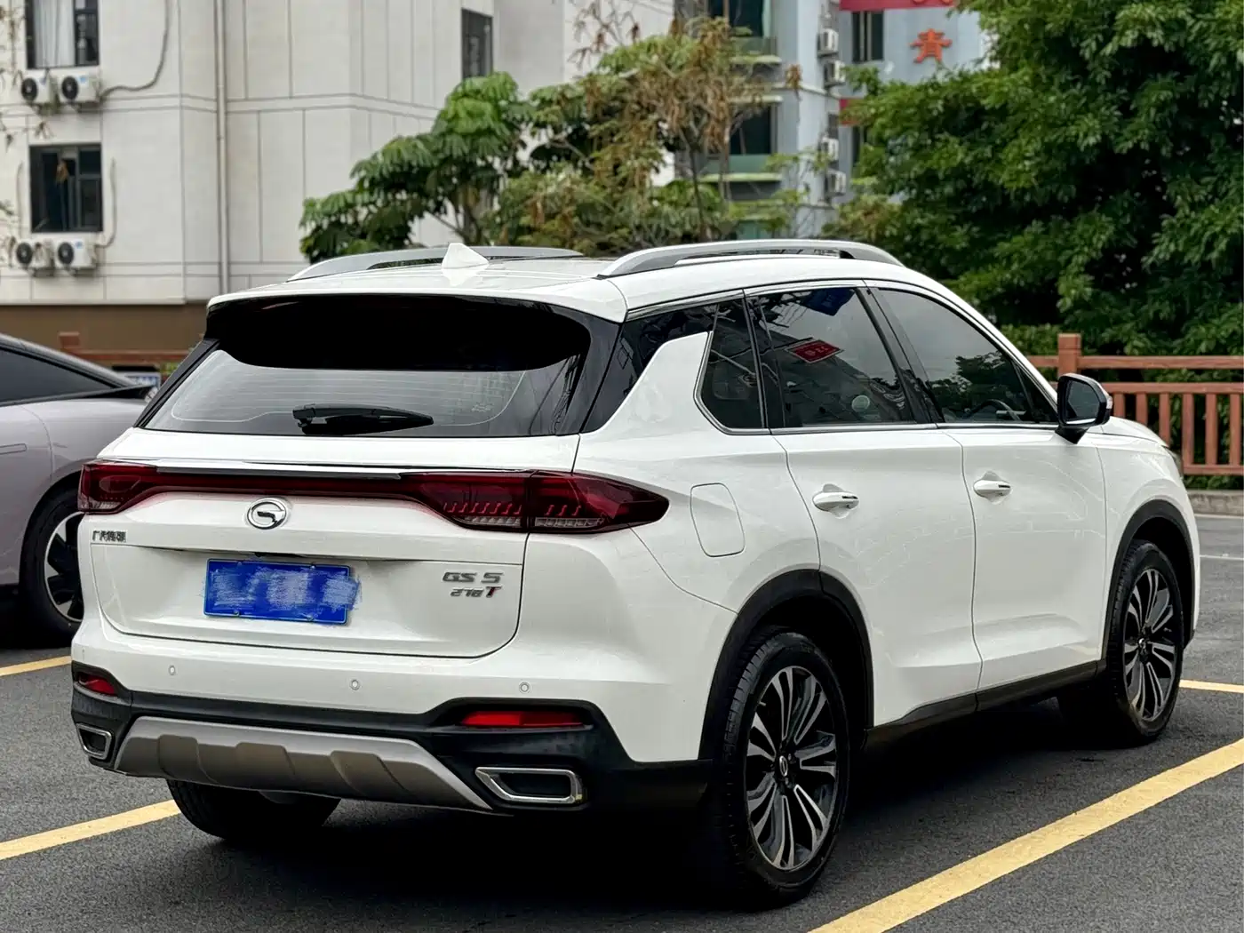 GAC TRUMPCHI GS5