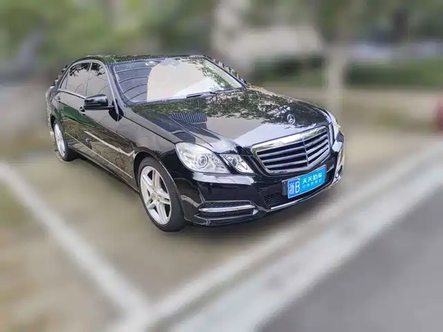 Mercedes-Benz E-Class 2012 E 300 L Fashion Luxury — фото 3