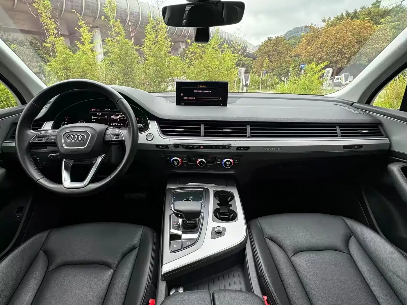 Audi Q7 2019 45 TFSI Comfort фото 10