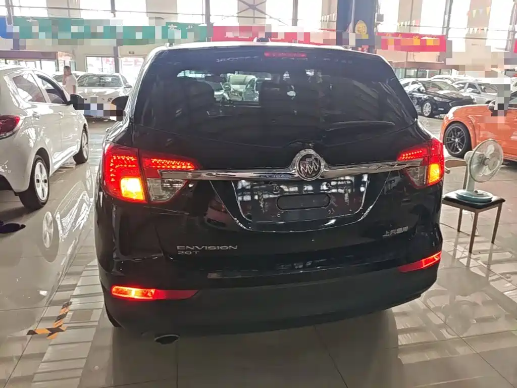 Photo 6 - Buick Envision Plus