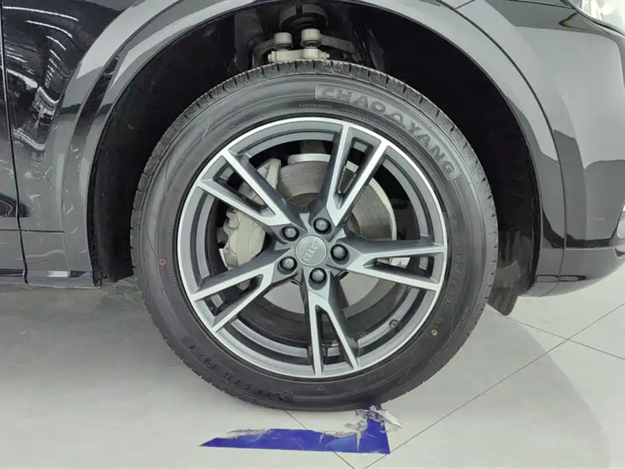 Audi Q5L 2018 45 TFSI Exclusive Fashion (China V) фото 6