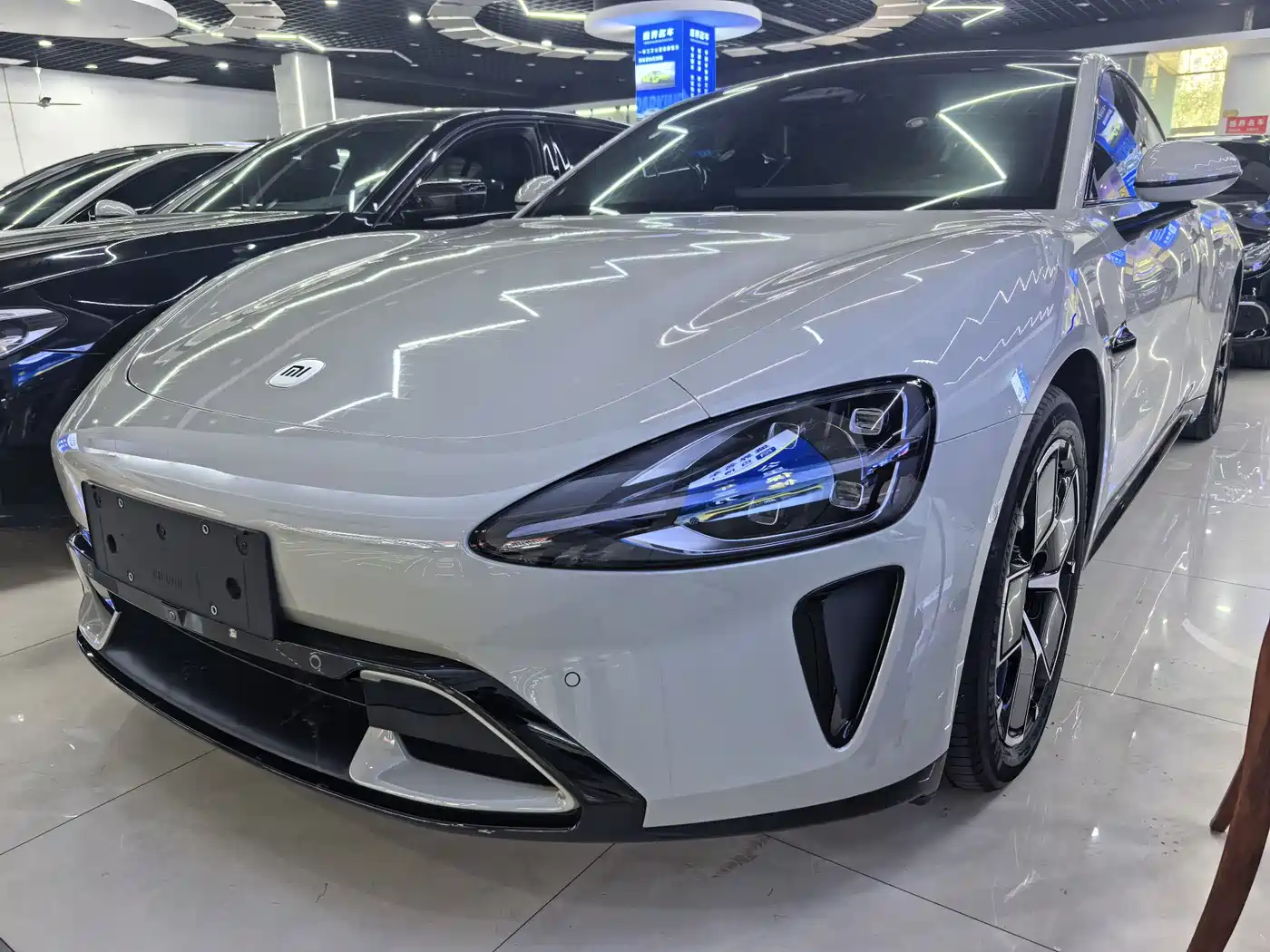 XIAOMI CAR XIAOMI SU7