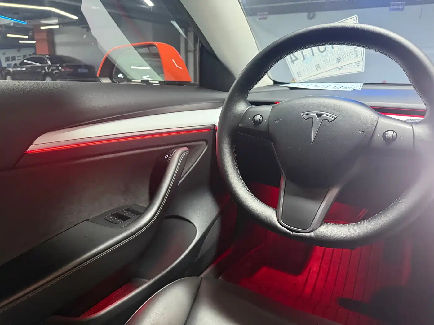 Фото 8 - Tesla Model 3