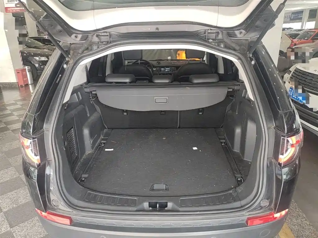 Land Rover Discovery Sport 2018 240PS PURE Edition фото 15
