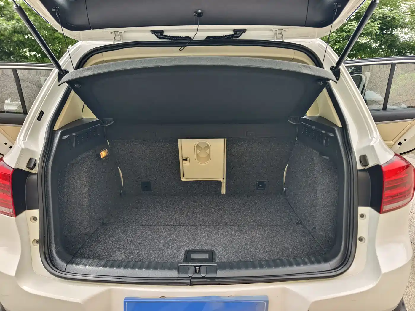 Volkswagen Tiguan 2015 1.8TSI Automatic 4WD Highline фото 26