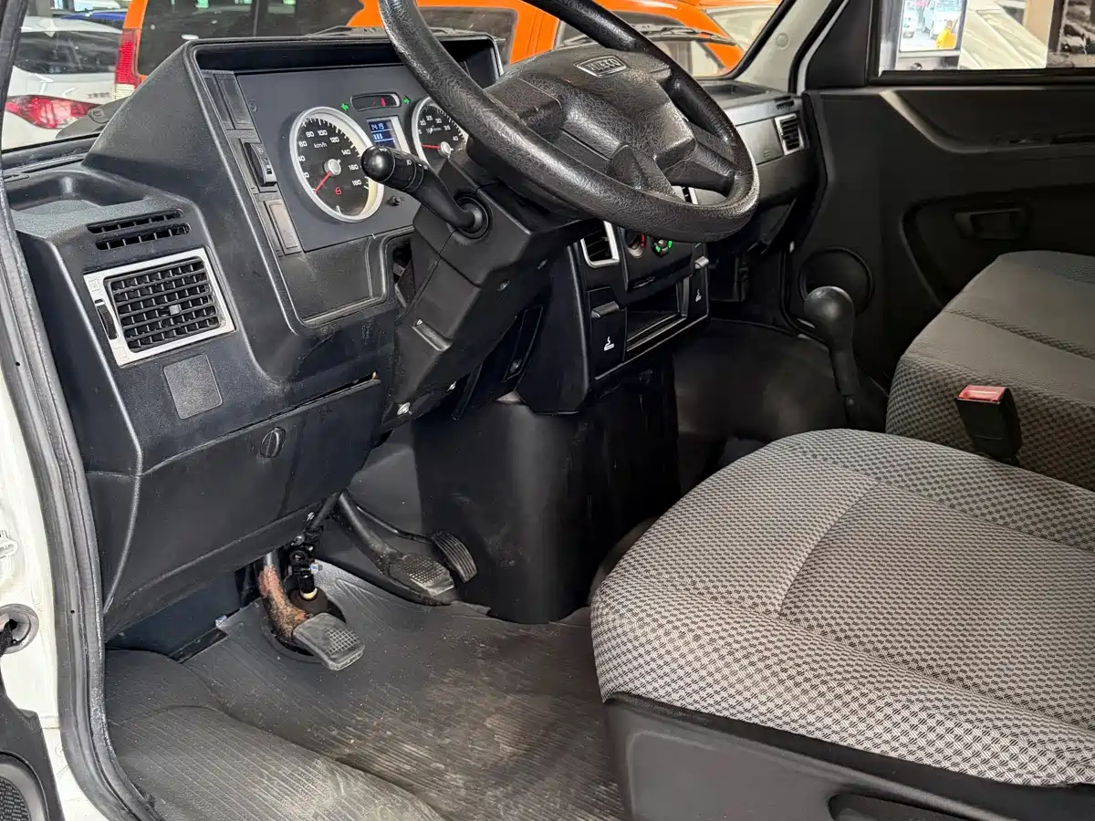 Фото 11 - Iveco Daily
