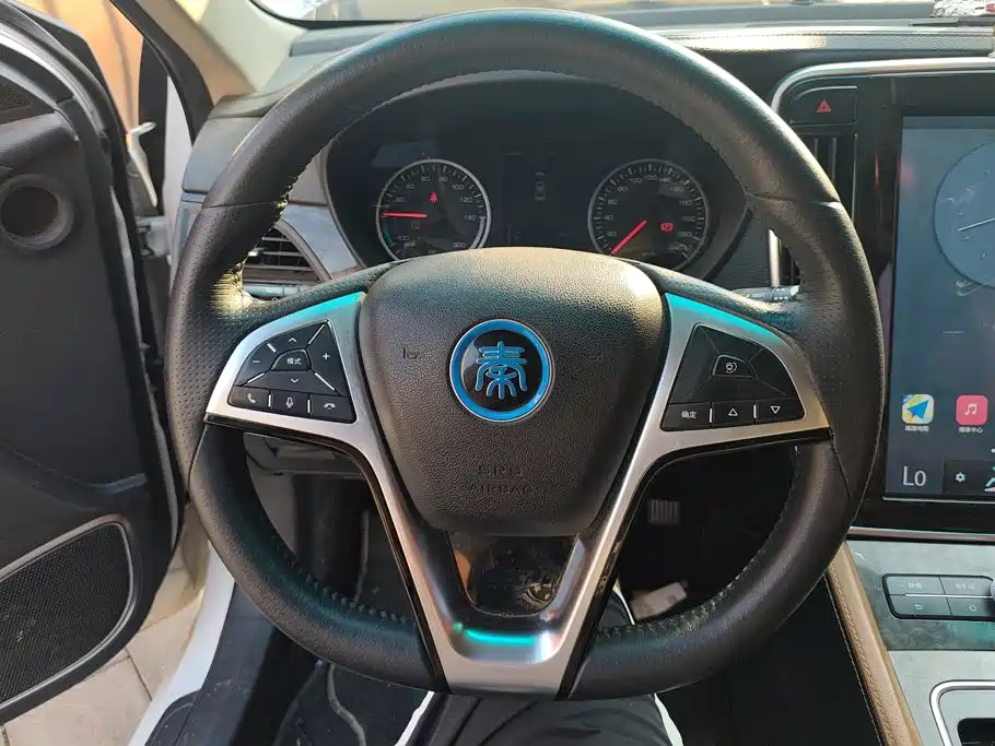BYD Qin New Energy 2018 2018 1.5T Smart Elite