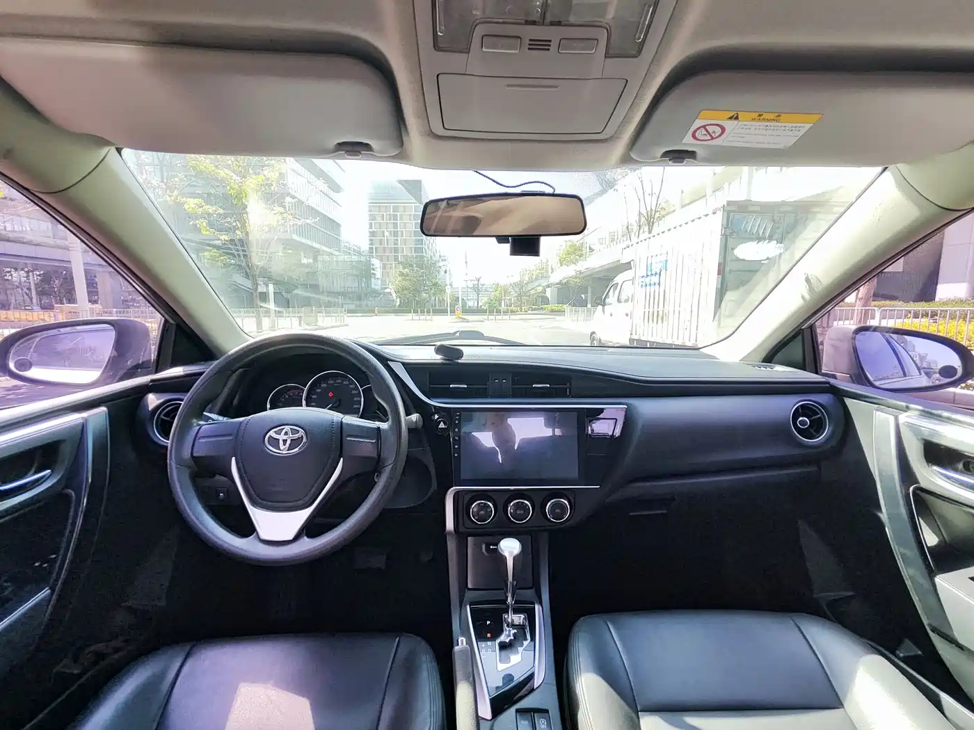 Toyota Corolla 2017 Facelift 1.2T S-CVT GL фото 11
